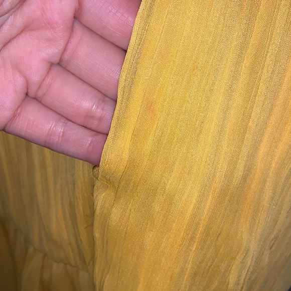 Alice & Olivia ‼️ SALE‼️ yellow halter dress - Picture 10 of 10